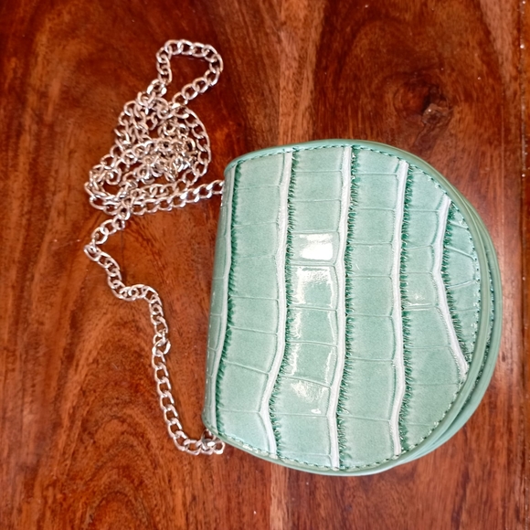 2 in 1 Croc Faux Leather Belt with Bag / Sling Bag - Picture 8 of 14